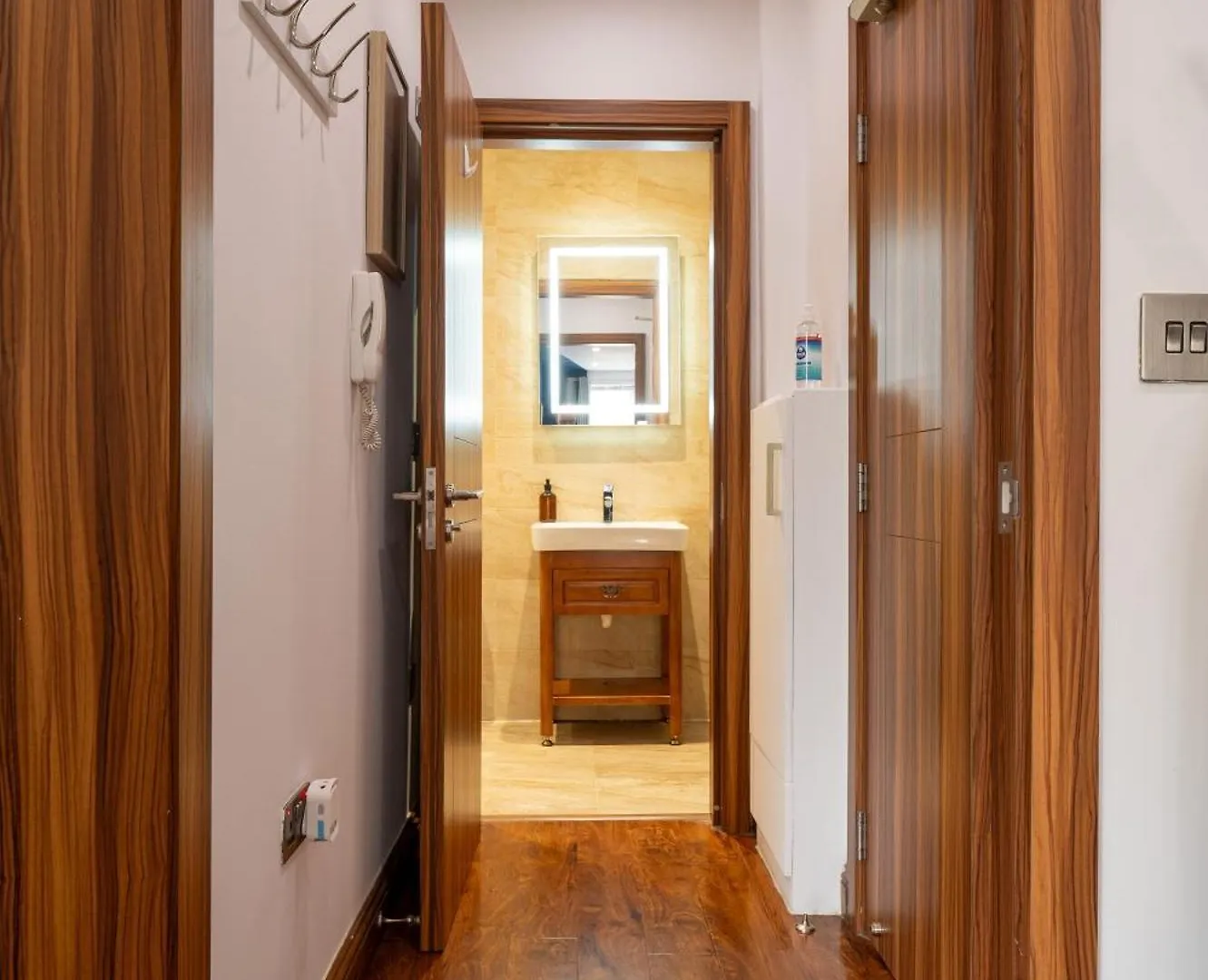 Reef9 - Modern Central Flat, 5 Mins From Beach, Centre And Bournemouth International Centre